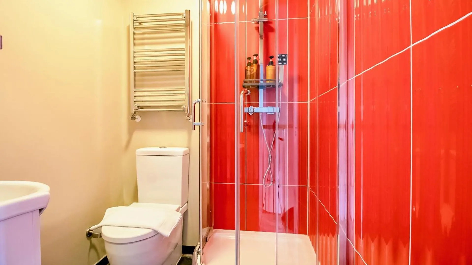 2 Bedrooms London Apartment Close To Limehouse Station United Kingdom